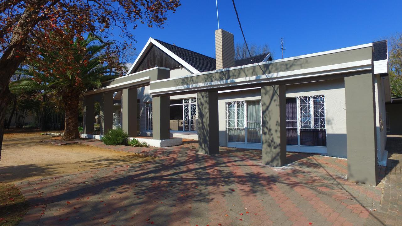 Bed and Breakfast Lighthouse Kroonstad Exterior foto